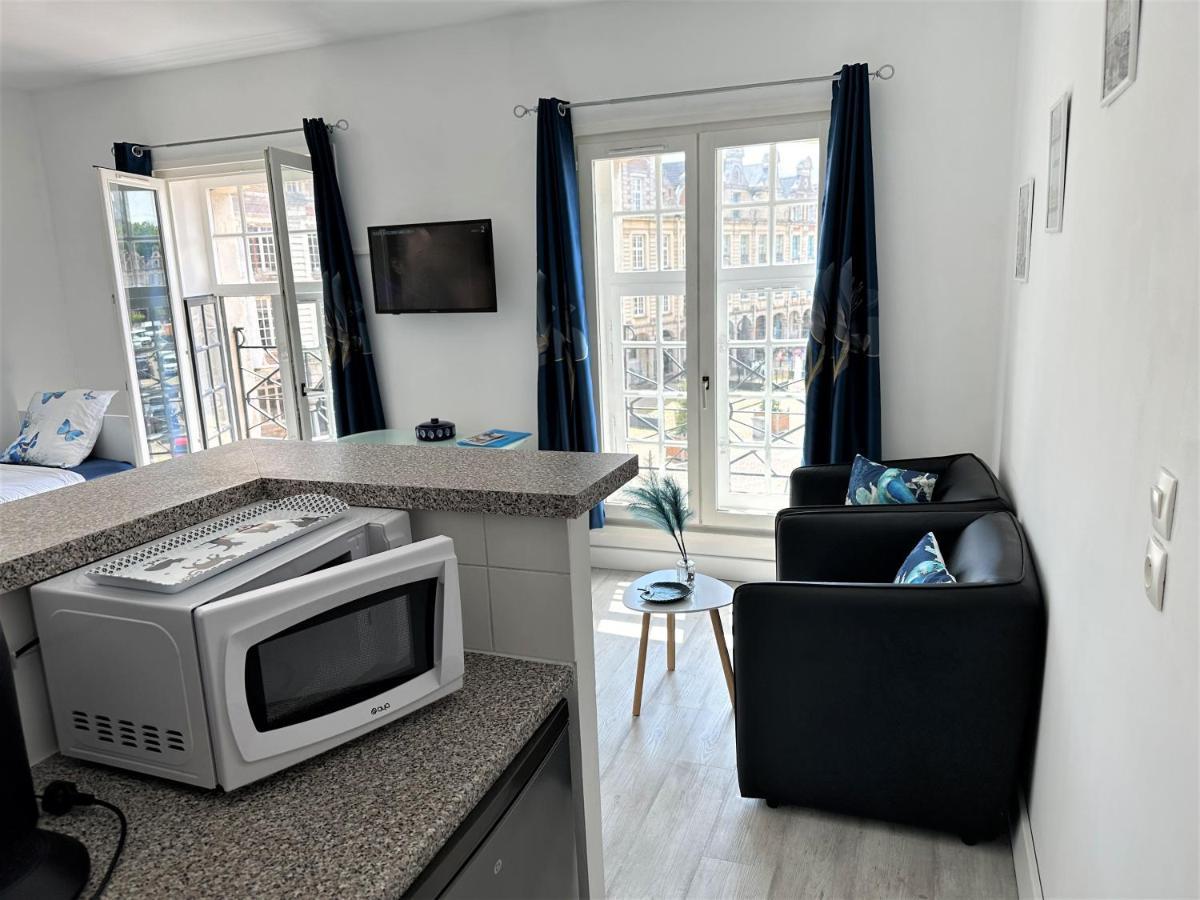 Le Bleu Arrageois Apartment Arras Bagian luar foto